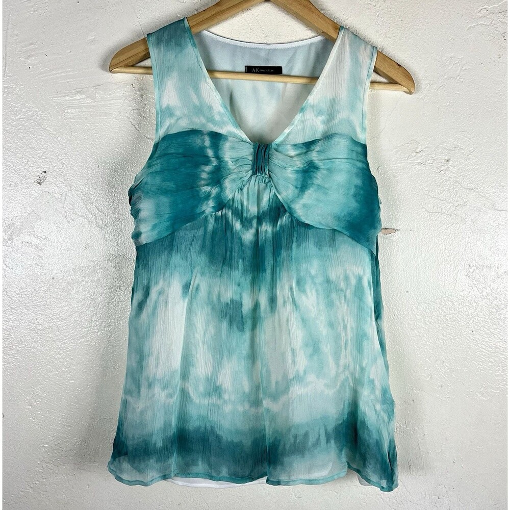 AK Anne Klein Blue White Tie-Dye Chiffon Pleated V-Neck Sleeveless Tank Top - Picture 2 of 15